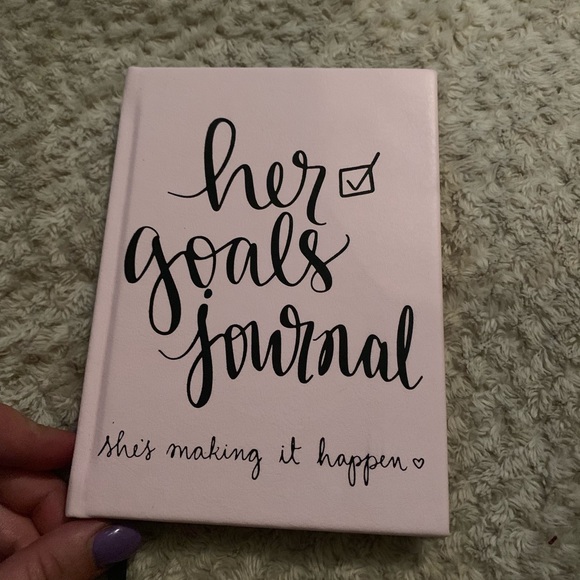 Her goal Journal - Picture 1 of 4